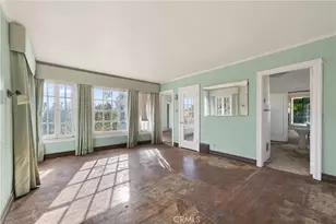 2329 N Edgemont, Los Angeles, CA 90027 - Photo 15