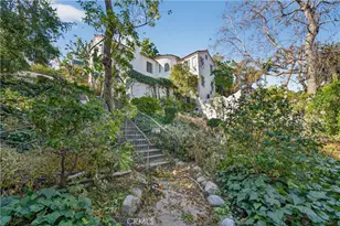 2329 N Edgemont, Los Angeles, CA 90027 - Photo 23