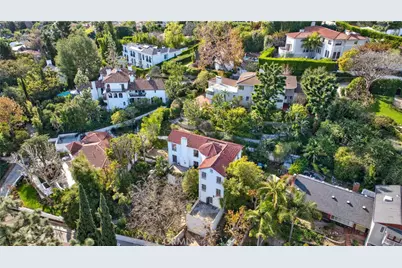 2329 N Edgemont, Los Angeles, CA 90027 - Photo 27