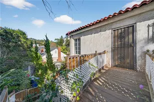 2329 N Edgemont, Los Angeles, CA 90027 - Photo 19