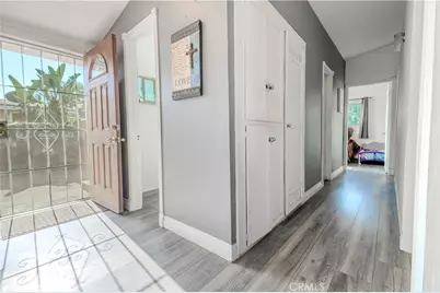513 Nottingham Avenue, Santa Ana, CA 92703 - Photo 11