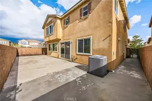 6340 Bluestone, Fontana, CA 92336 - Photo 17