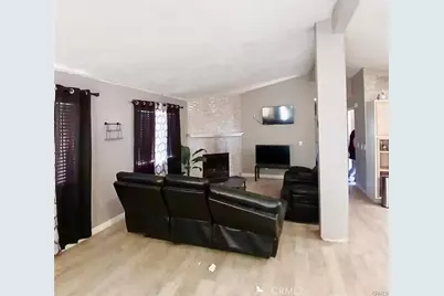 19232 S Green Street, Edwards, CA 93523 - Photo 3
