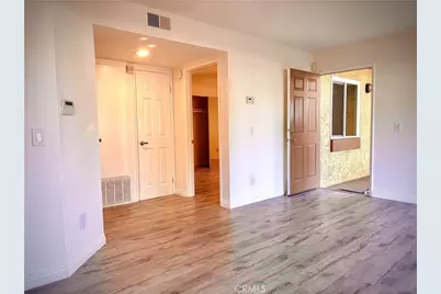 1110 W Blaine #102, Riverside, CA 92507 - Photo 5