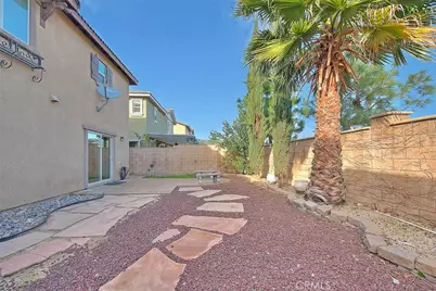 7165 Hazelwood Way, Fontana, CA 92336 - Photo 35