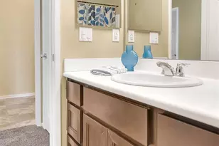 7165 Hazelwood Way, Fontana, CA 92336 - Photo 25