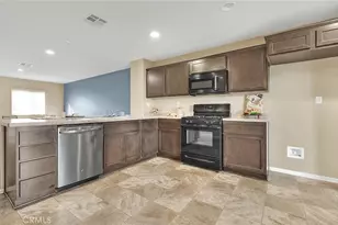 7165 Hazelwood Way, Fontana, CA 92336 - Photo 13