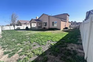 11748 Galewood St, Adelanto, CA 92301 - Photo 41