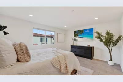 10548 Acorn Place, Los Alamitos, CA 90720 - Photo 15