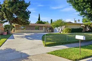 1560 N Vista Ave, Rialto, CA 92376 - Photo 1