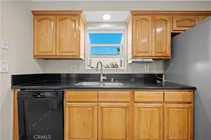 1560 N Vista Ave, Rialto, CA 92376 - Photo 13