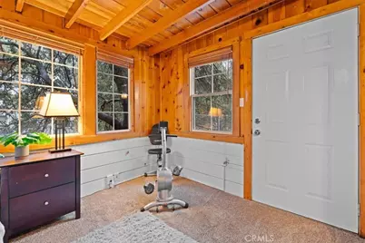 414 Cross Drive, Crestline, CA 92325 - Photo 13