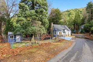 414 Cross Dr, Crestline, CA 92325 - Photo 37