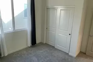 16040 Jamie Ln, Fontana, CA 92336 - Photo 11