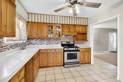 13714 Longworth, Norwalk, CA 90650 - Photo 15