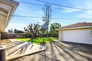 1553 N Laurel, Upland, CA 91786 - Photo 33