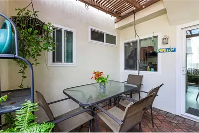 360 Meadow Court, Brea, CA 92821 - Photo 23