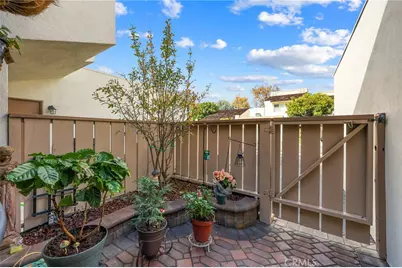 360 Meadow Court, Brea, CA 92821 - Photo 13