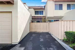 360 Meadow Ct, Brea, CA 92821 - Photo 25