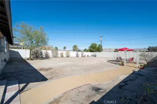 16011 Coronado, Victorville, CA 92394 - Photo 27