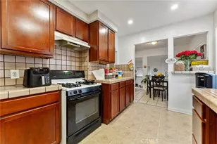 540 W 118th St, Los Angeles, CA 90044 - Photo 41