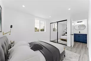 540 W 118th St, Los Angeles, CA 90044 - Photo 19