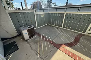 926 W Philadelphia St, Ontario, CA 91762 - Photo 25