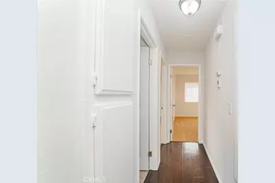 1126 W Calle De La Luna # 4, Azusa, CA 91702 - Photo 23