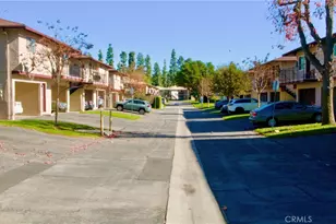 1126 W Calle De la Luna, Azusa, CA 91702 - Photo 11