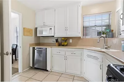 17416 Malaga Street, Fontana, CA 92336 - Photo 19