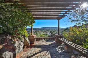 21100 Paseo Montana, Murrieta, CA 92562 - Photo 9