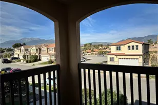 957 W Tibbot St, Rialto, CA 92377 - Photo 35