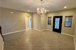 957 W Tibbot St, Rialto, CA 92377 - Photo 5