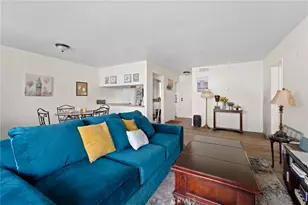 6979 Palm Ct, Riverside, CA 92506 - Photo 9