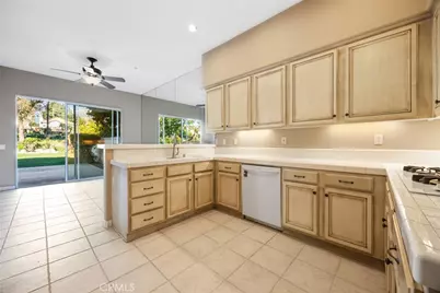 1535 Upland Hills Drive, Upland, CA 91786 - Photo 19