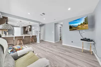 8635 Orange, Rancho Cucamonga, CA 91701 - Photo 17