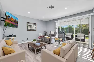 8635 Orange, Rancho Cucamonga, CA 91701 - Photo 15