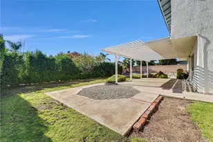 8635 Orange, Rancho Cucamonga, CA 91701 - Photo 35