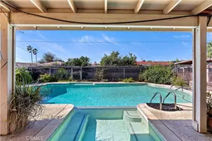 9850 Lombardy, Bloomington, CA 92316 - Photo 35