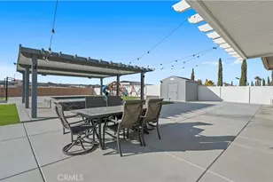 12230 Indian River Dr, Apple Valley, CA 92308 - Photo 35