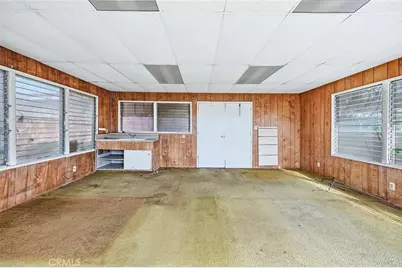 285 E Carter, Rialto, CA 92376 - Photo 19