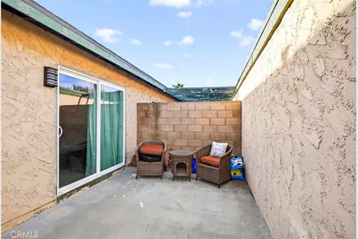 5050 Brooklawn, Riverside, CA 92504 - Photo 7