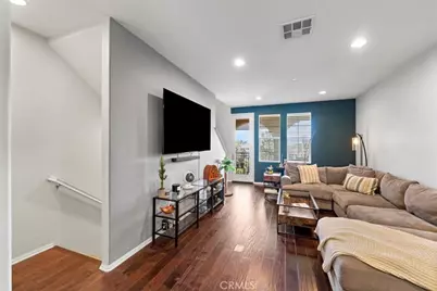 955 Sweetbriar Lane #E, Azusa, CA 91702 - Photo 5
