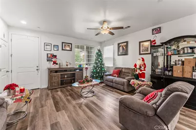 507 Villa Way, Colton, CA 92324 - Photo 5