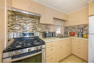 4400 W Florida Ave #271, Hemet, CA 92545 - Photo 9