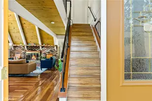 1296 Calgary Dr, Lake Arrowhead, CA 92352 - Photo 9