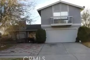 943 W Valencia St, Rialto, CA 92376 - Photo 1