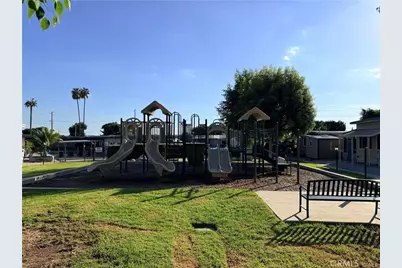 2755 Arrow #25, La Verne, CA 91750 - Photo 23