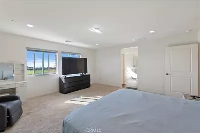 15765 Kings Peak Dr, Fontana, CA 92336 - Photo 21