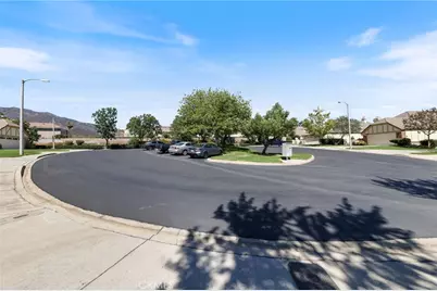 2183 Paris Circle, Upland, CA 91784 - Photo 21